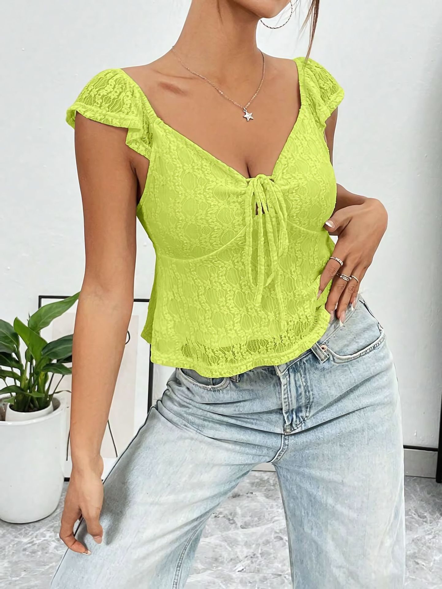 Ropa V-neck Band