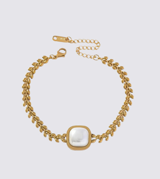 Pradora Pearl